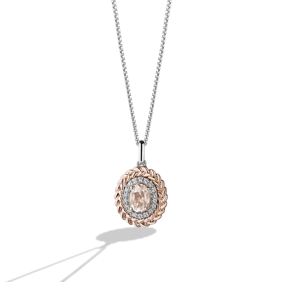 Shop custom women’s pendants in Guelph at Giovi Customs. Handcrafted gold and diamond designs made for elegance, quality, and everyday wear.