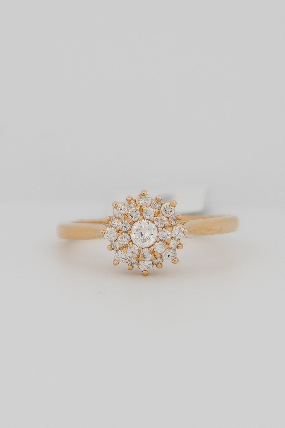 14k Gold 0.5ct Total w 0.1ct Centre Stone Diamond Ring